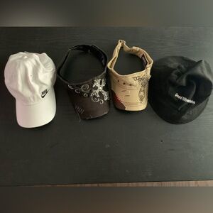 Set of 4 caps